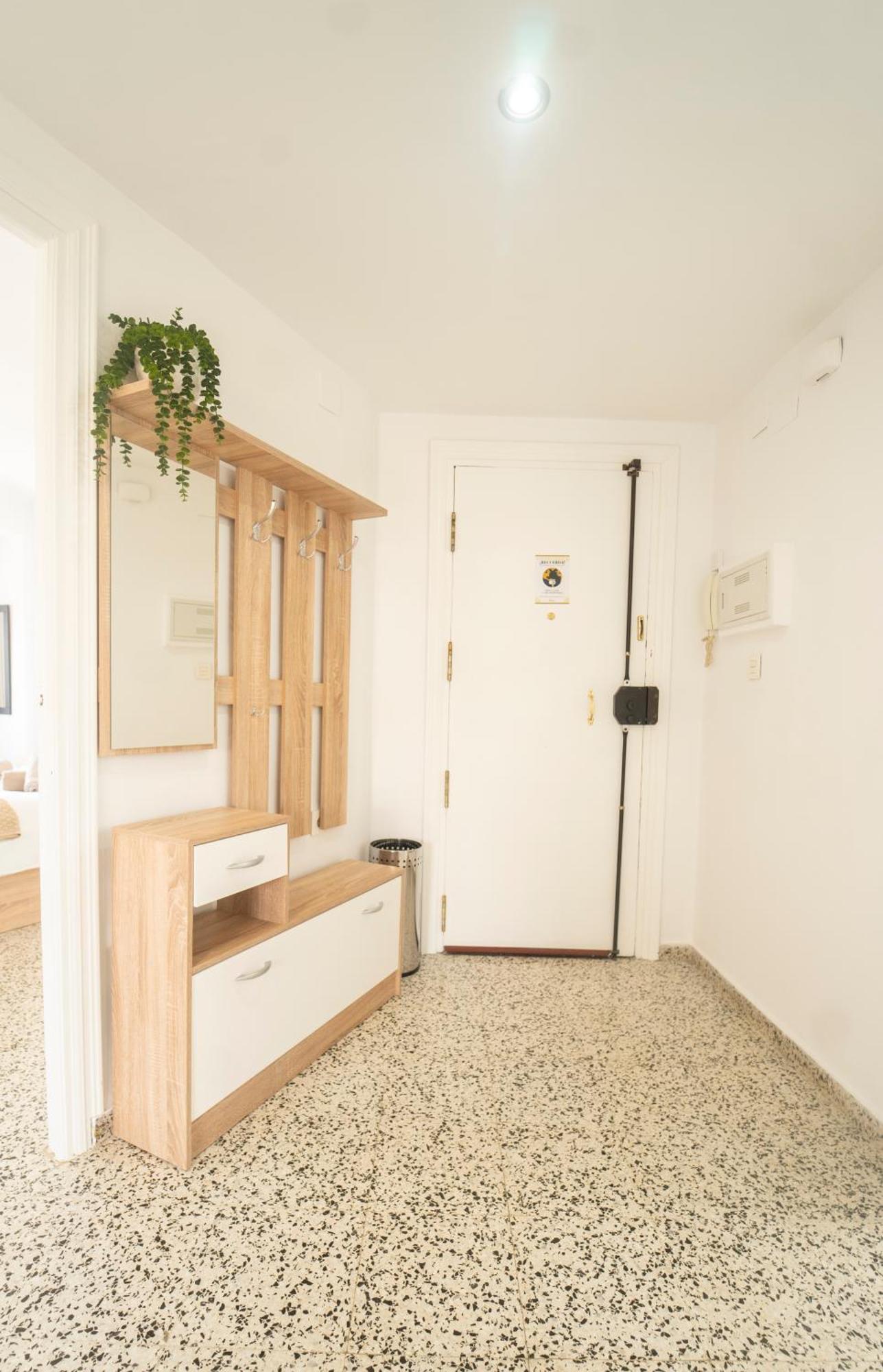 H&h Plaza De Toros Ii Apartment *